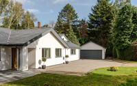 Vicarage Hill exterior close up