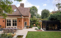 Refurbished Edwardian Manor with Contemporary Garden Room